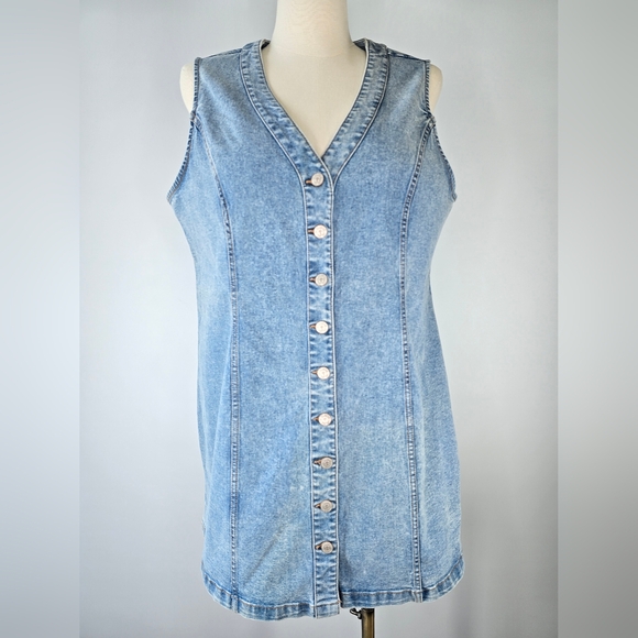 NWT Frye Light Wash Denim Mini Dress Sleeveless V-Neck Button Front Size XL - Picture 2 of 10
